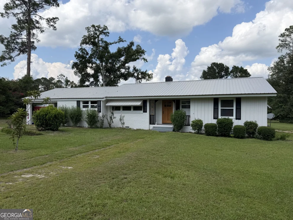 Unit for sale at 4004 E Louisiana Avenue, Soperton, GA 30457
