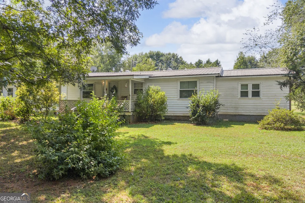 Unit for sale at 2359 Wesley Chapel Road, Danielsville, GA 30633