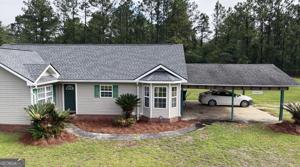 Unit for sale at 211 Wayenda Court, Screven, GA 31560