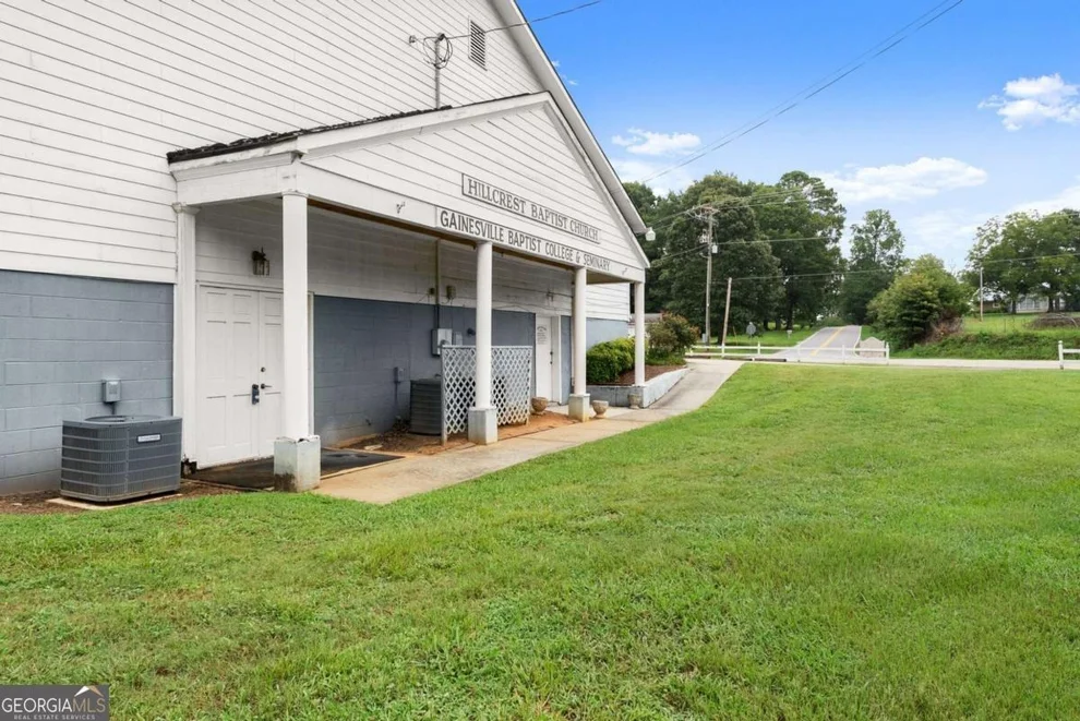 Unit for sale at 5304 Bethel Road, Clermont, GA 30527