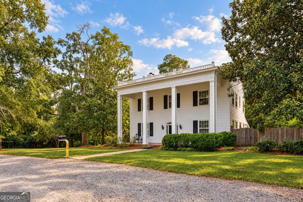 Unit for sale at 7 & 18 Main Street, Watkinsville, GA 30677