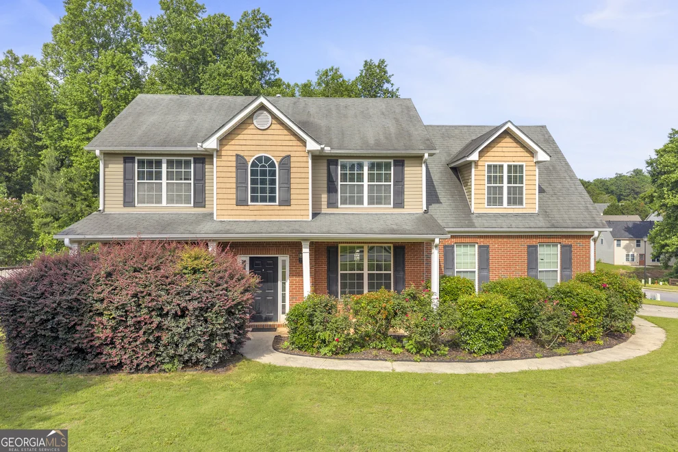 Unit for sale at 1616 Colton Landing Road, Winder, GA 30680