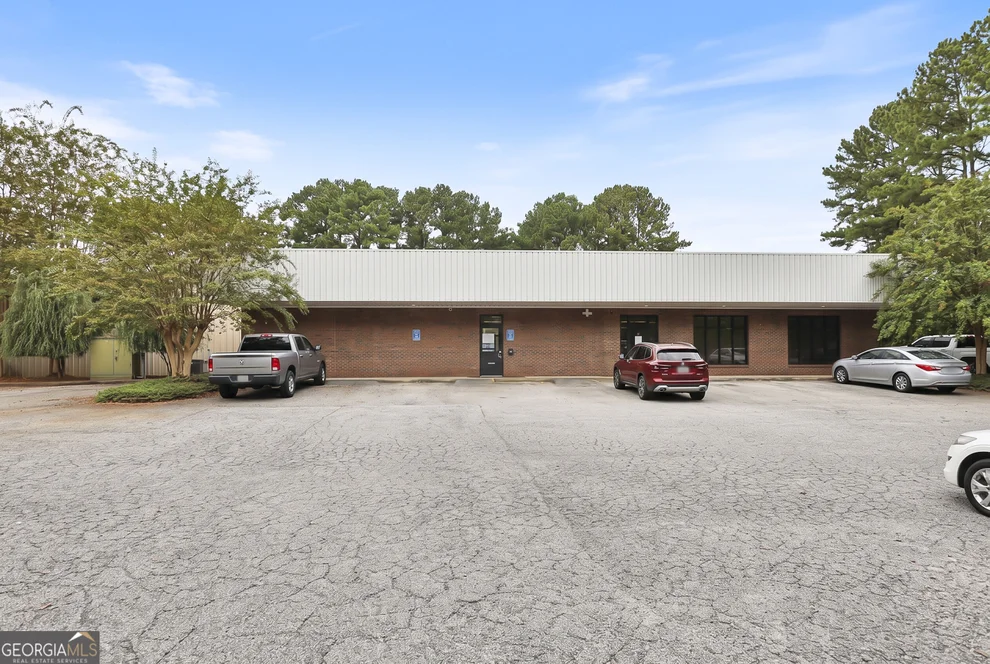 Unit for sale at 24 Amlajack Boulevard, Newnan, GA 30265