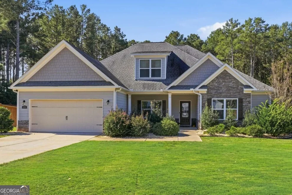 Unit for sale at 1200 Chapman Grove Lane, Monroe, GA 30656