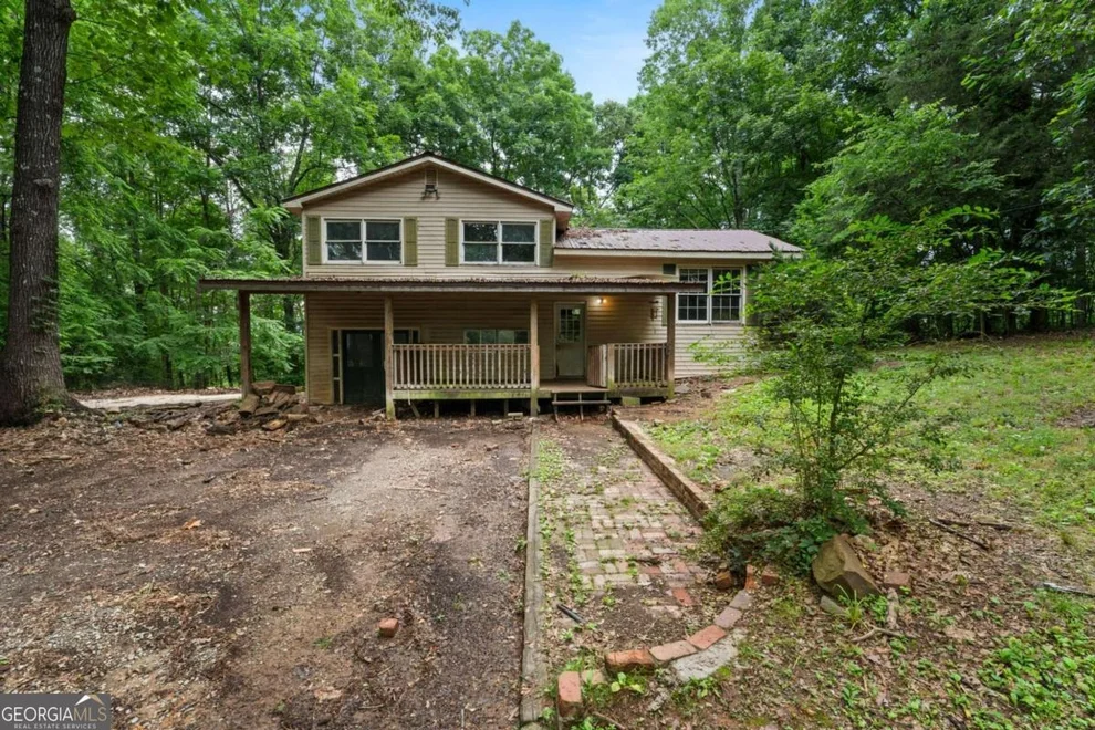Unit for sale at 80 Brady Drive, Lyerly, GA 30730