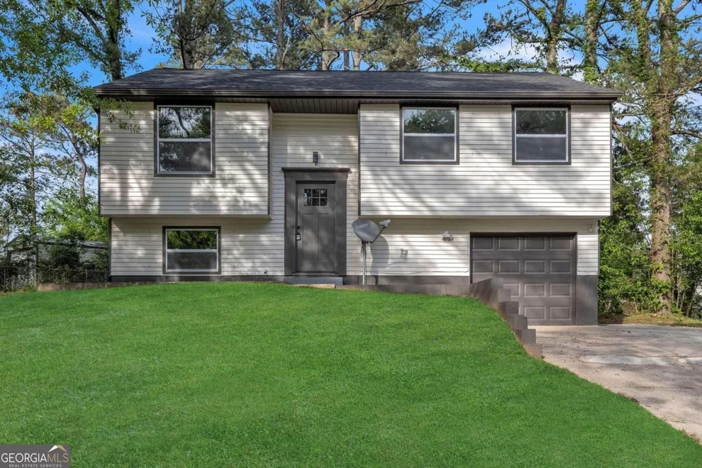 Unit for sale at 1427 Tucker Woods Drive, Norcross, GA 30093