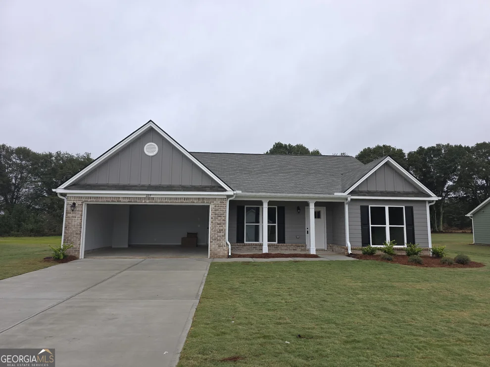 Unit for sale at 227 Dove Field Drive, Statham, GA 30666