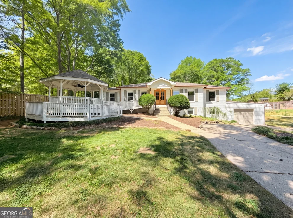 Unit for sale at 1663 Seayes Road SW, Mableton, GA 30126