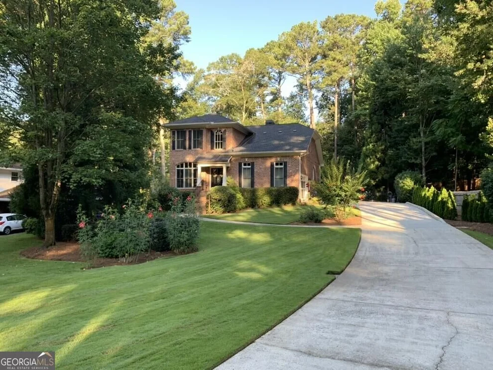 Unit for sale at 2230 Pinecliff Drive NE, Atlanta, GA 30345