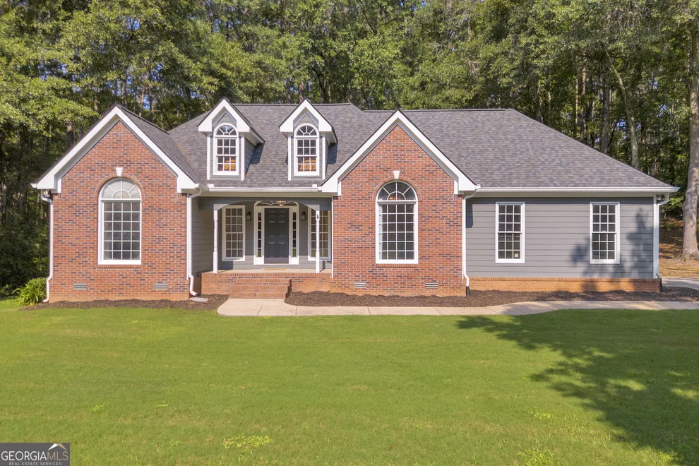 Unit for sale at 1078 Spratlin Mill Road, Hull, GA 30646