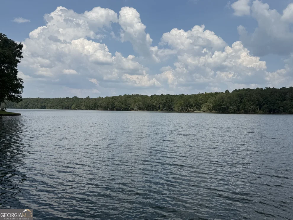 Unit for sale at 385 Holloway Road, Wedowee, AL 36278