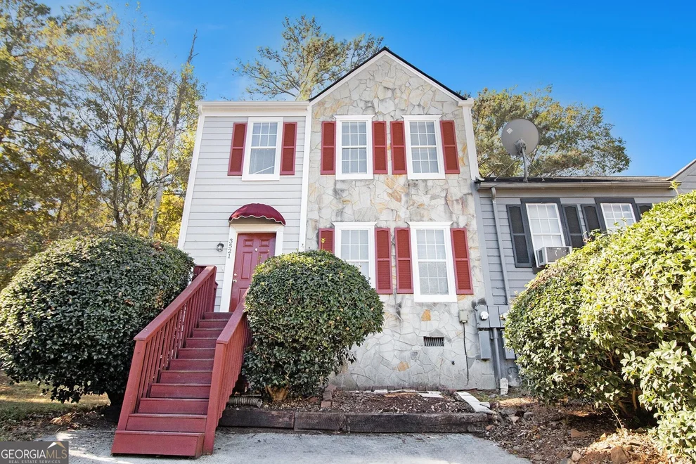 Unit for sale at 3521 Kingswood Trail, Decatur, GA 30034