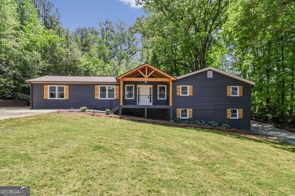 Unit for sale at 123 Trickum Hills Drive, Woodstock, GA 30188