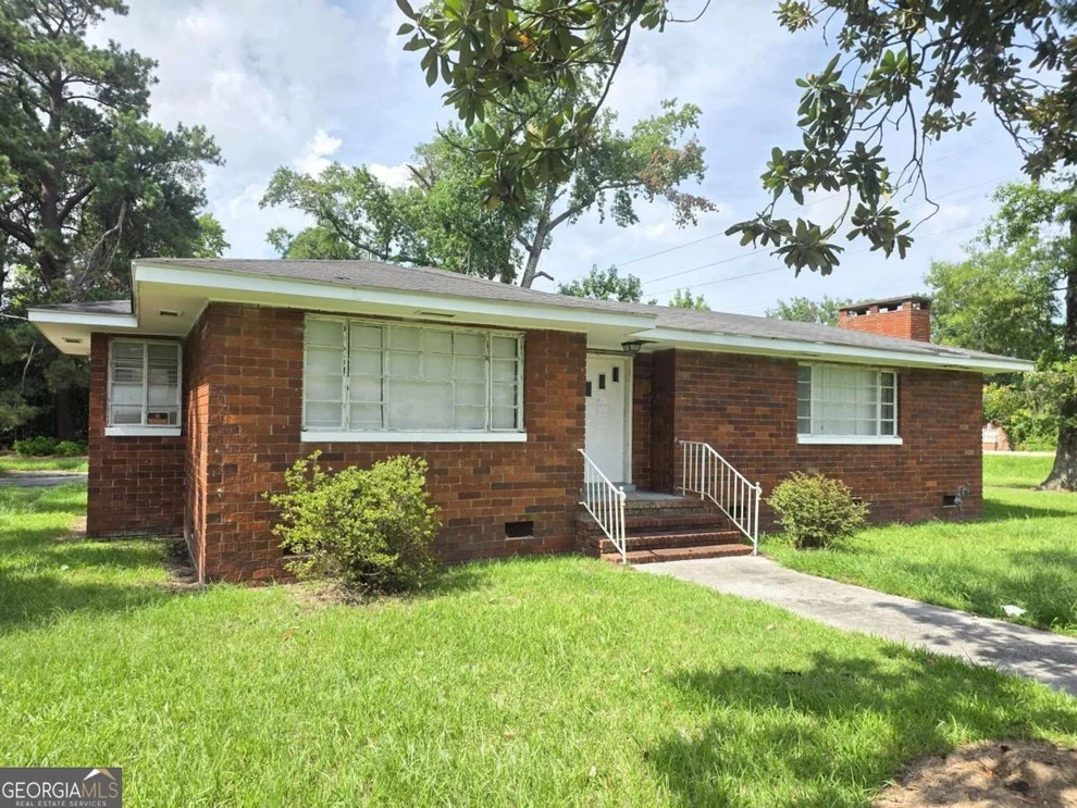 Unit for sale at 2 Coleraine Drive, Port Wentworth, GA 31407