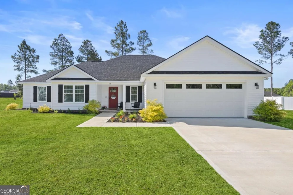 Unit for sale at 715 Medway Point, Ellabell, GA 31308