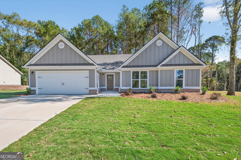 Unit for sale at 222 Mockingbird Lane, Winder, GA 30680