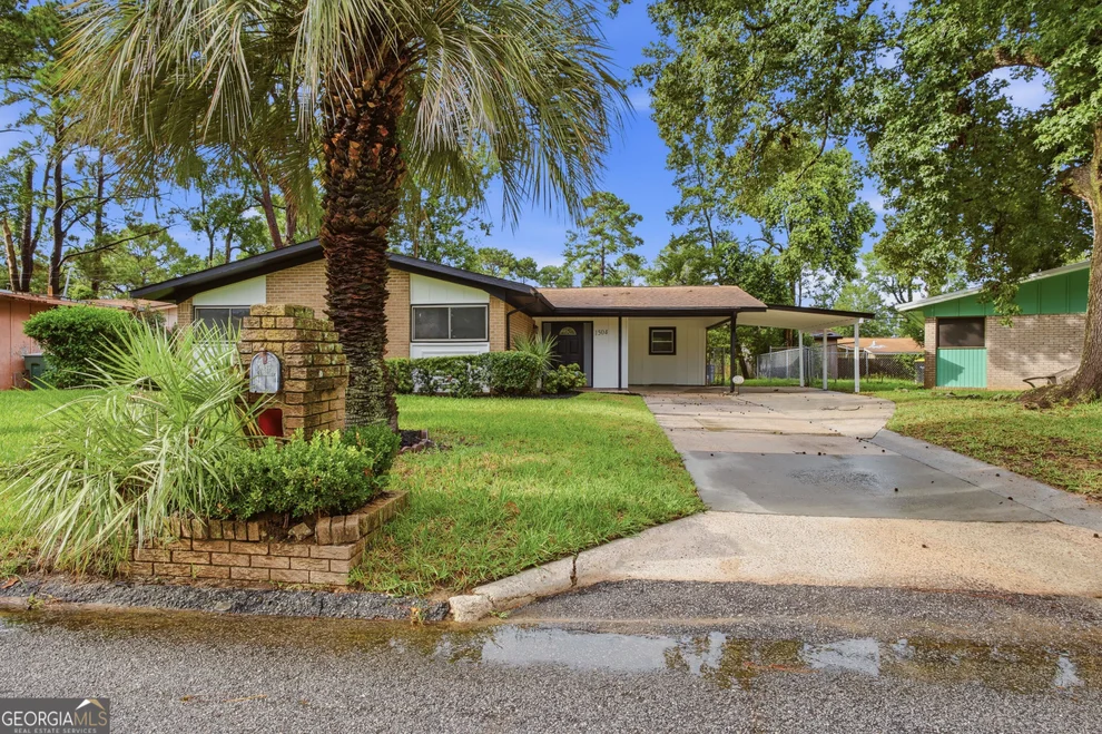 Unit for sale at 1504 Cathy Street, Savannah, GA 31415