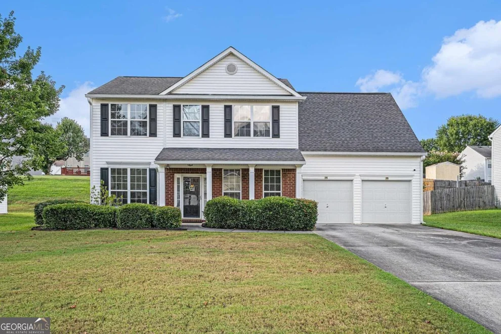 Unit for sale at 10897 Paladin Drive, Hampton, GA 30228