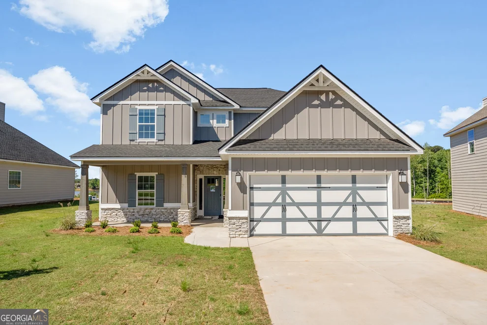Unit for sale at 104 Beaver Creek Way, LaGrange, GA 30241