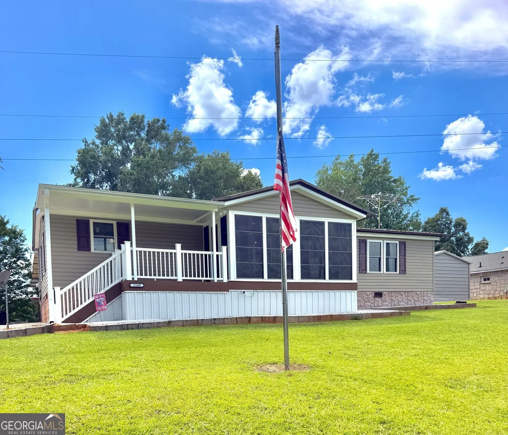 Unit for sale at 1549 Greenfield, Westminster, SC 29693