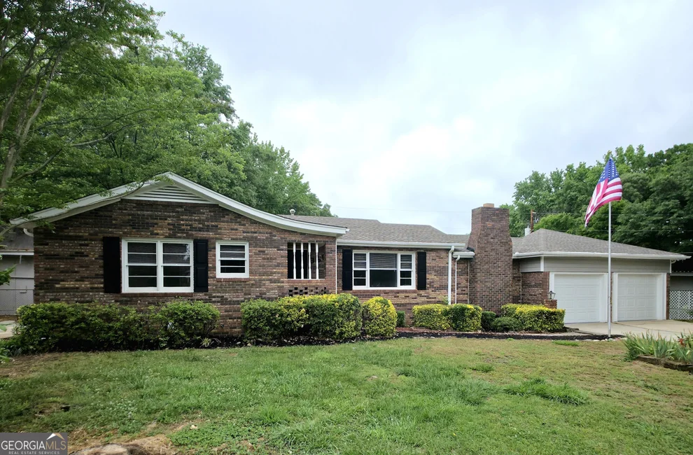 Unit for sale at 360 Pinkney Street, Winder, GA 30680