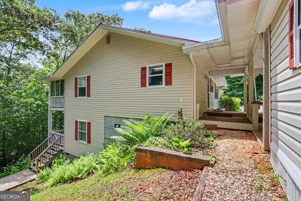 Unit for sale at 196 White Street, Dillard, GA 30537