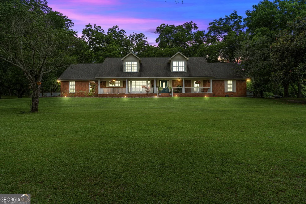 Unit for sale at 300 GA Highway 42, Byron, GA 31008