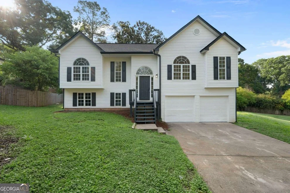 Unit for sale at 304 Windy Trace, Canton, GA 30114
