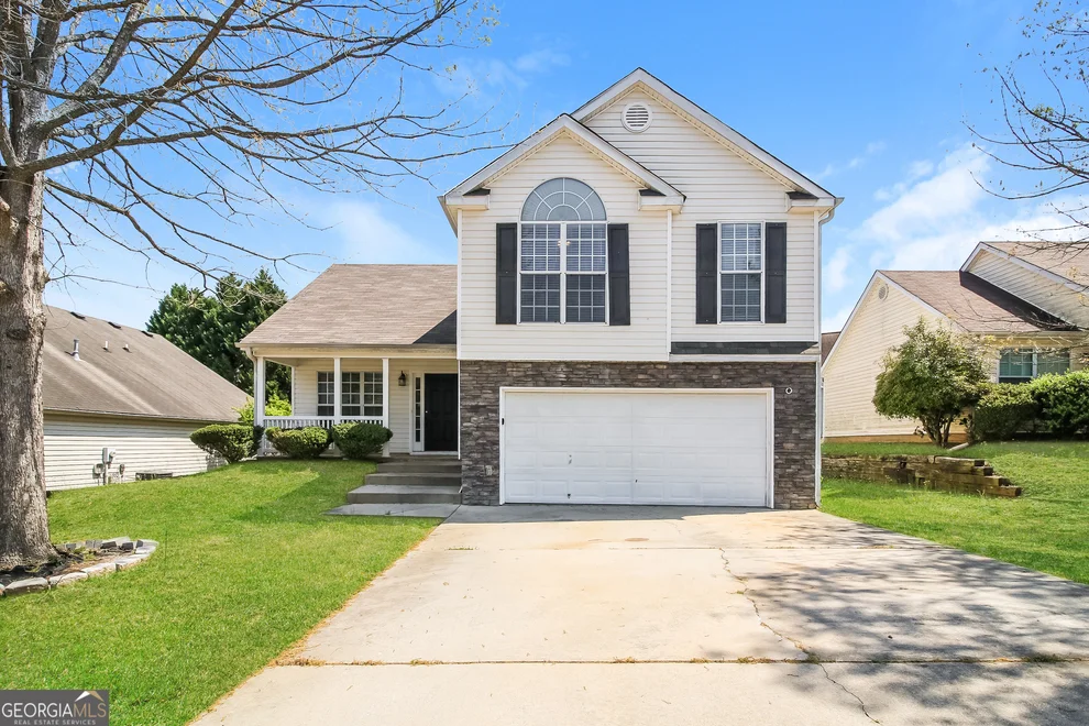 Unit for sale at 5991 Waggoner Court, Rex, GA 30273