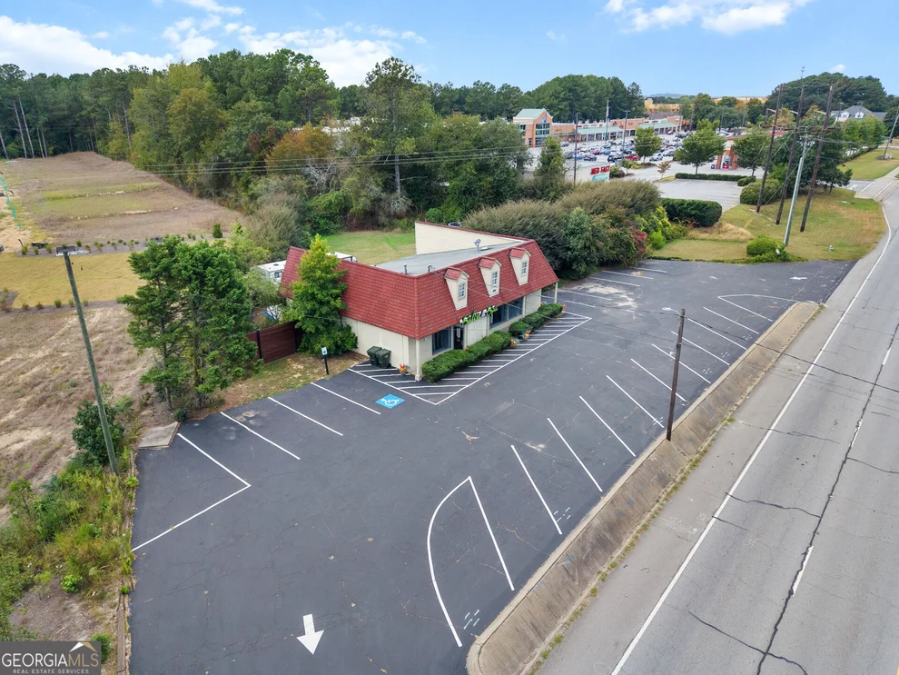 Unit for sale at 886 Athens Highway, Loganville, GA 30052