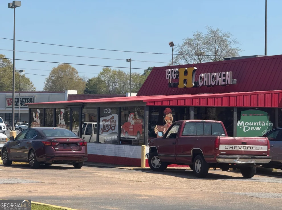 Unit for sale at 1089 S Eufaula Avenue, Eufaula, AL 36027