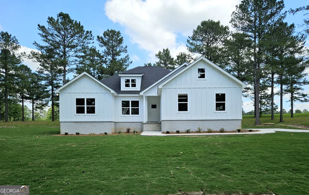 Unit for sale at 270 Woodridge Lane, Cairo, GA 39827