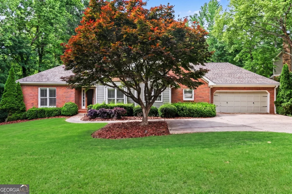 Unit for sale at 560 Flying Scot Way, Alpharetta, GA 30005