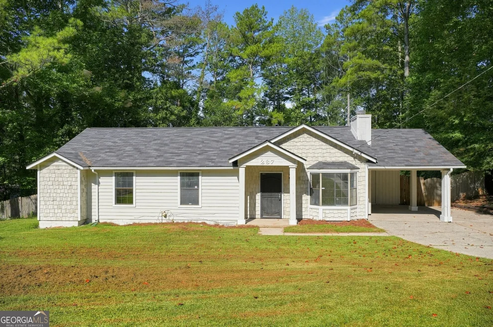 Unit for sale at 287 Peachtree Drive, Riverdale, GA 30274