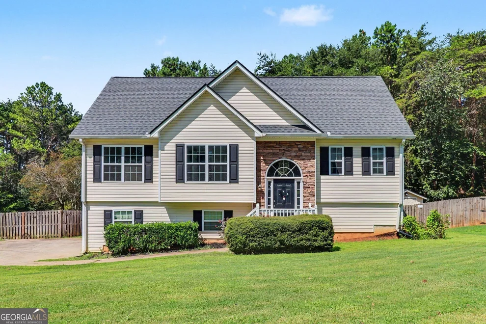 Unit for sale at 20 Hopkins Breeze, Adairsville, GA 30103