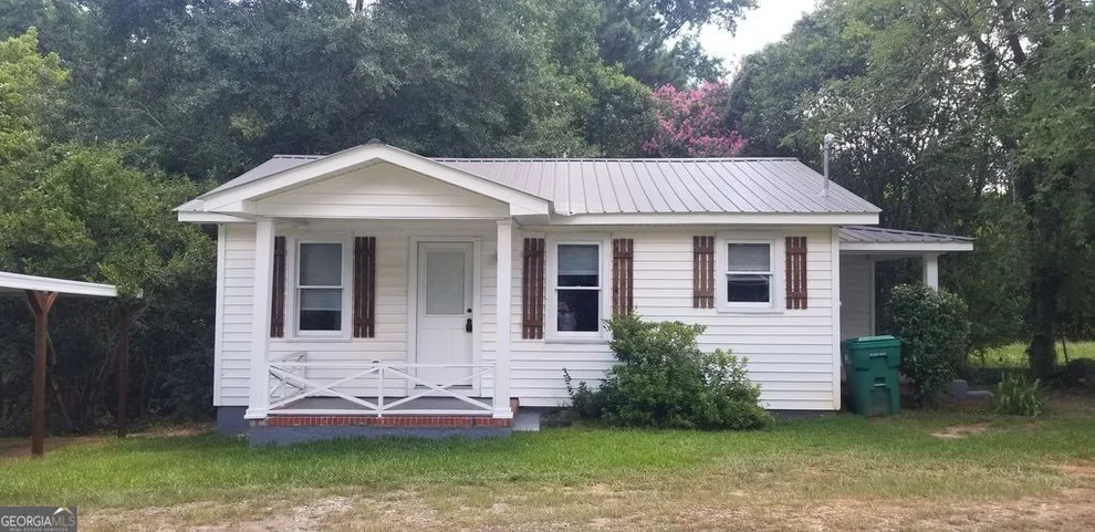 Unit for sale at 121 Pine Avenue SE, Milledgeville, GA 31061