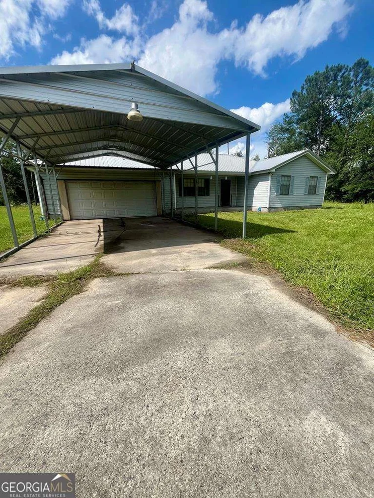Unit for sale at 456 W Hwy 37, Lakeland, GA 31635