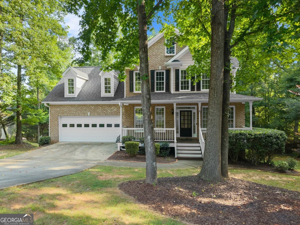 Unit for sale at 7620 Paces Lane, Gainesville, GA 30506