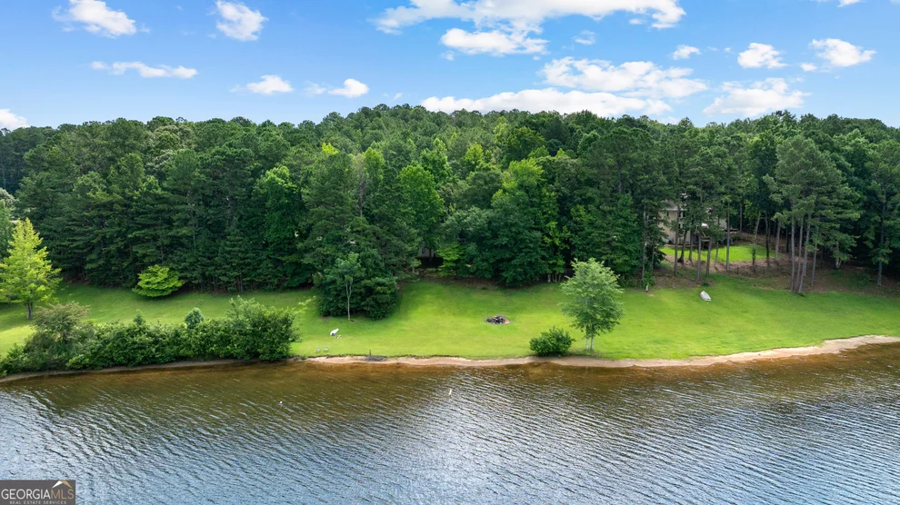 Unit for sale at 280 Waters Edge Lane, Newnan, GA 30263