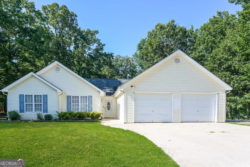 Unit for sale at 5302 Morgan Manor Drive, Lula, GA 30554