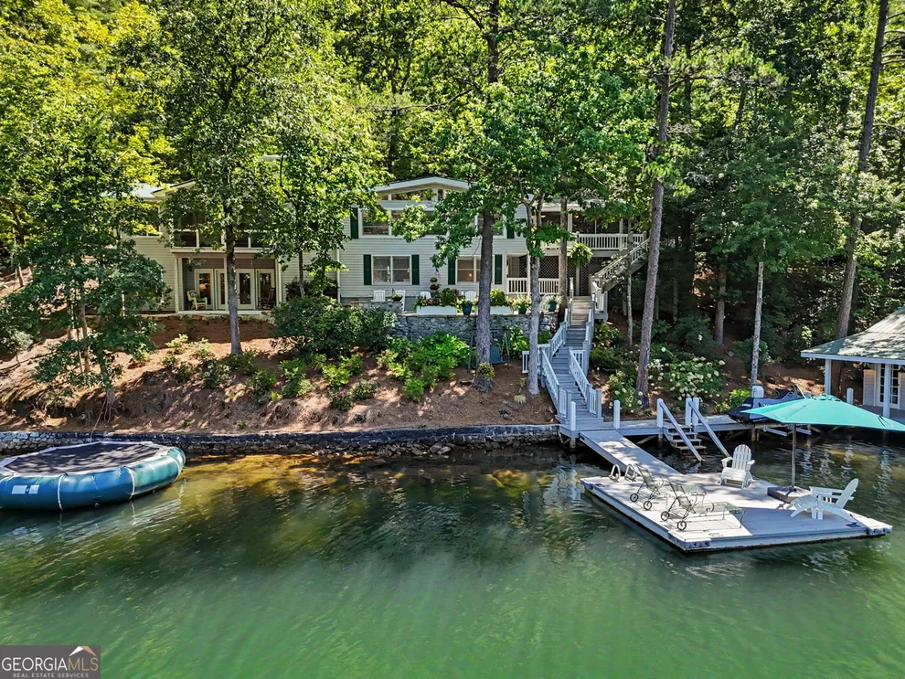 Unit for sale at 232 Perrin Cove Road, Tiger, GA 30576