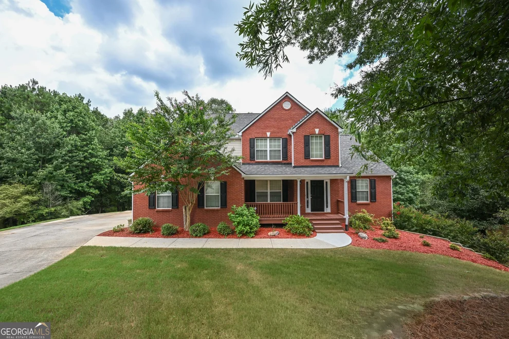 Unit for sale at 529 Plantation Creek Drive, Loganville, GA 30052
