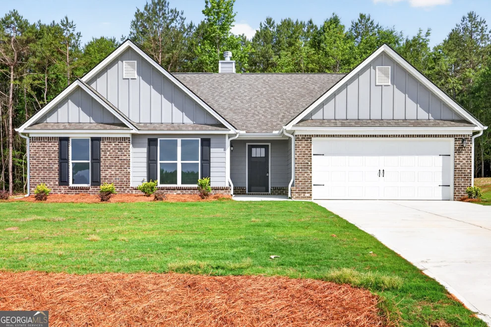 Unit for sale at 174 Airport Road, Canon, GA 30520