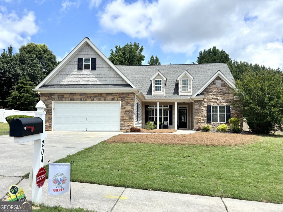 Unit for sale at 204 Magnolia Street, Senoia, GA 30276