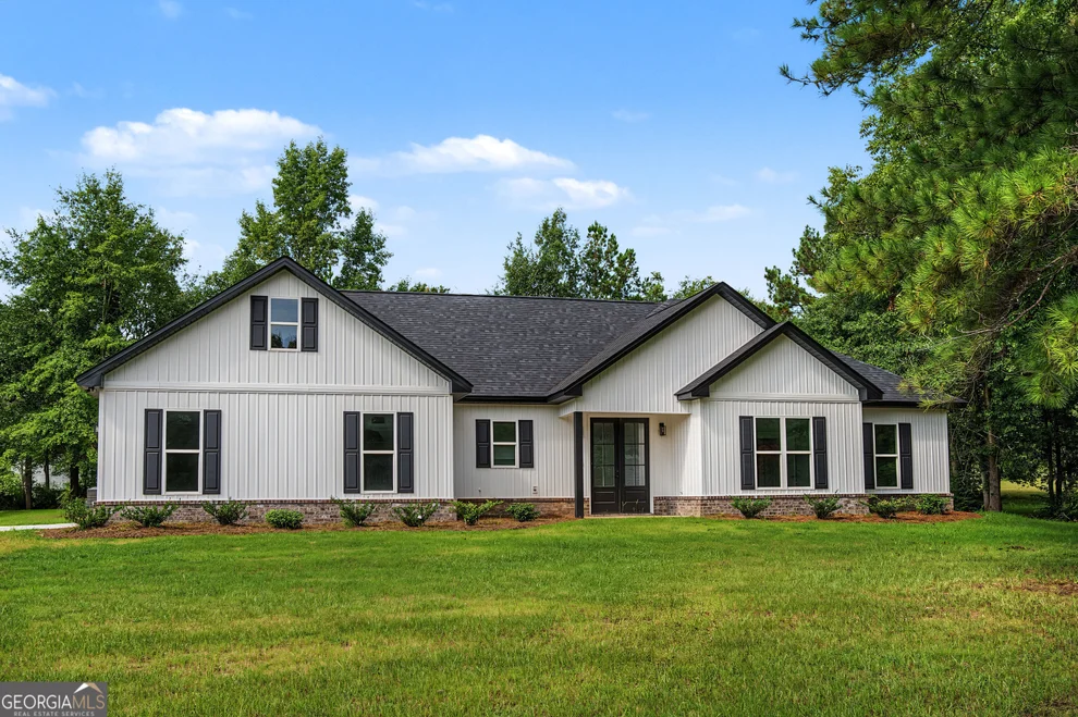 Unit for sale at 1161 Mulberry Place, Dudley, GA 31022