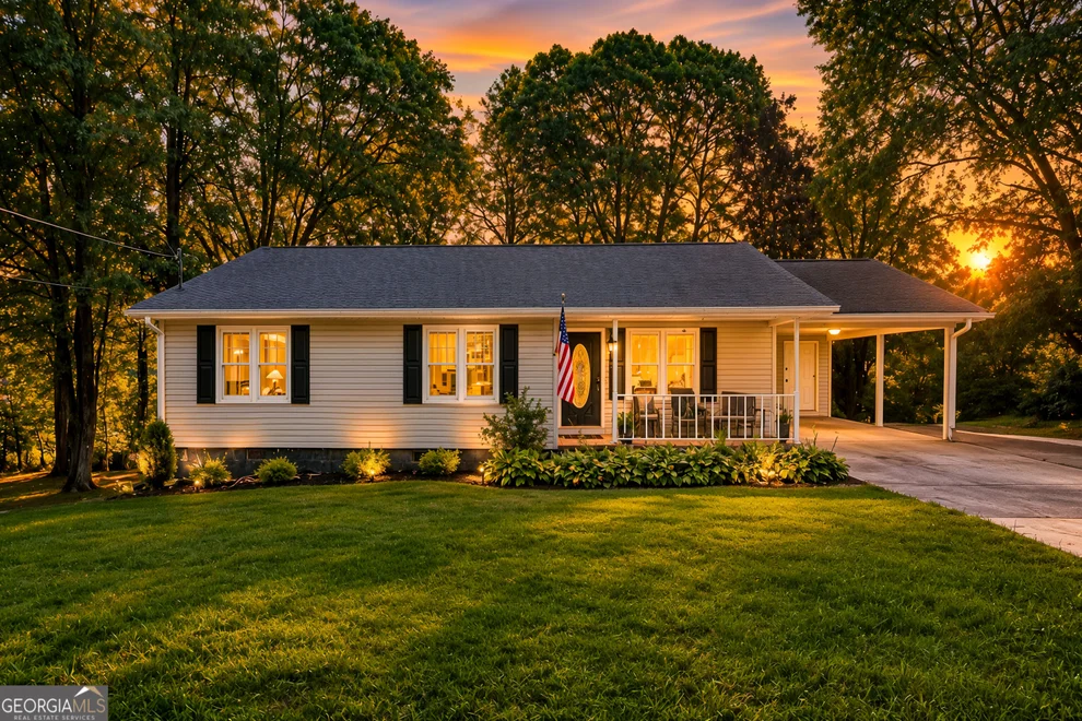 Unit for sale at 3016 Summer Lake Drive, Gainesville, GA 30506