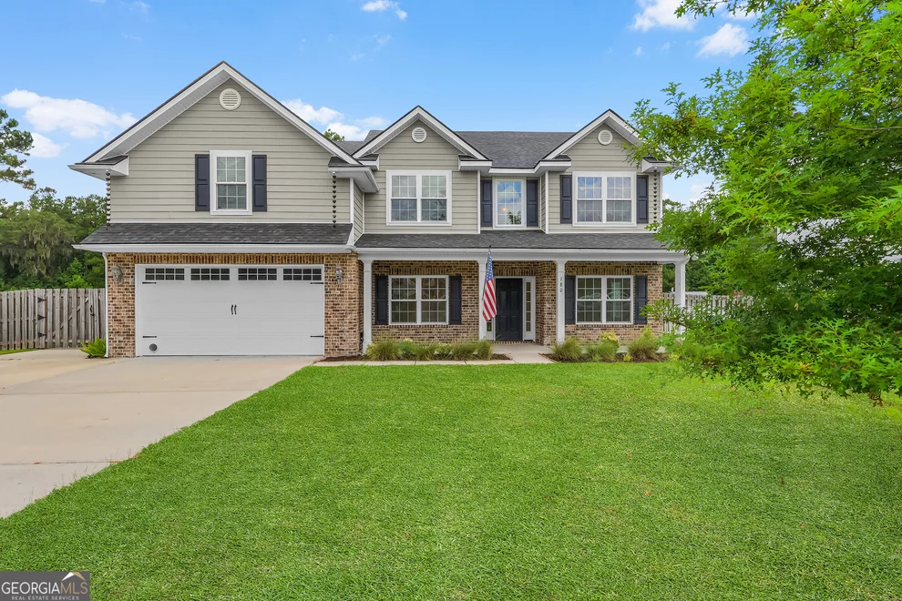 Unit for sale at 180 Kerry Drive, Richmond Hill, GA 31324