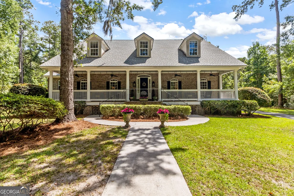 Unit for sale at 233 Buckland Hall Road, Richmond Hill, GA 31324