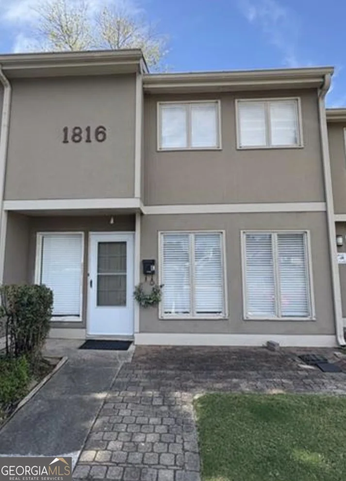 Unit for sale at 1816 Ashborough Road SE, Marietta, GA 30067