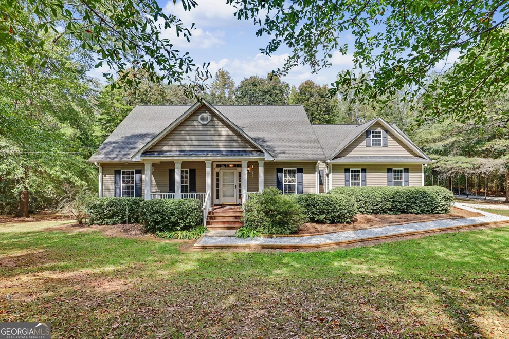 Unit for sale at 830 Lord Fleming Road, Comer, GA 30629